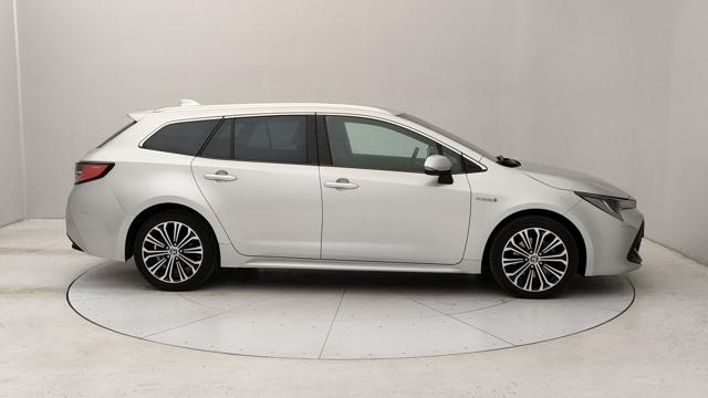 TOYOTA Corolla usata, con Autoradio