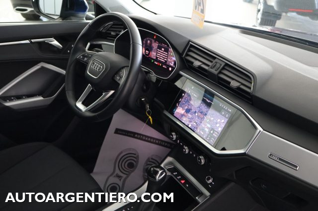 AUDI Q3 usata, con Sensori di parcheggio anteriori