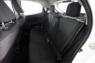 TOYOTA Yaris usata 3