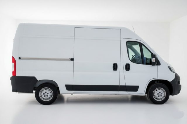 PEUGEOT Boxer usata, con Boardcomputer