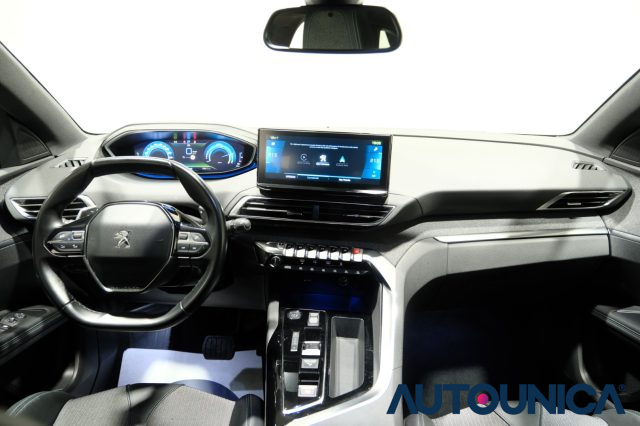 PEUGEOT 3008 usata, con Climatizzatore
