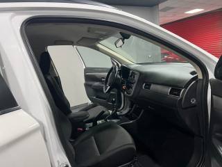 MITSUBISHI Outlander usata, con Cerchi in lega
