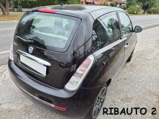 LANCIA Ypsilon usata, con Autoradio