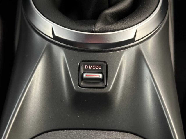 NISSAN Juke usata, con Airbag testa