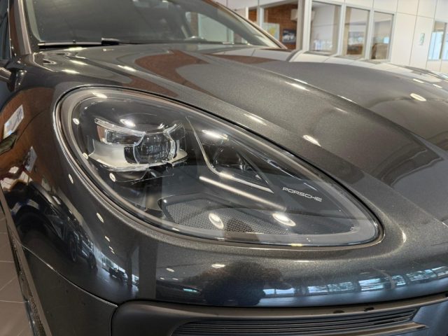 PORSCHE Macan usata, con Cerchi in lega