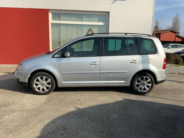 VOLKSWAGEN Touran usata, con Airbag laterali