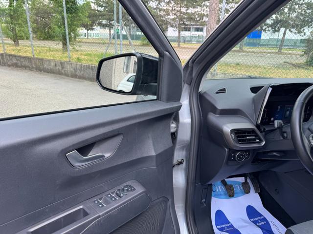 FORD Tourneo Courier usata, con Autoradio