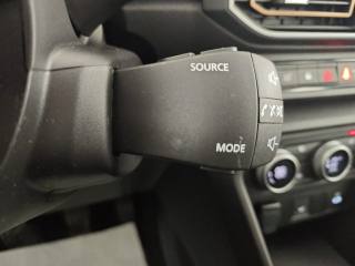 DACIA Sandero usata, con Autoradio digitale