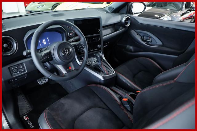 TOYOTA Yaris usata, con Cruise Control