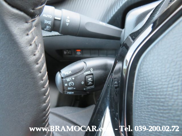 PEUGEOT 208 usata, con Servosterzo
