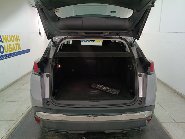 PEUGEOT 3008 usata, con Autoradio digitale