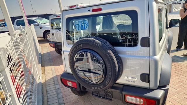 SUZUKI Jimny usata, con Cruise Control