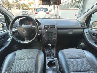 MERCEDES-BENZ A 160 usata, con Airbag