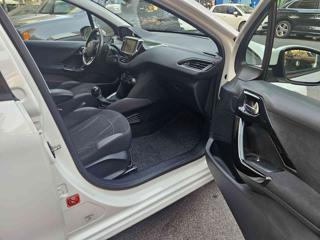 PEUGEOT 208 usata, con Controllo trazione