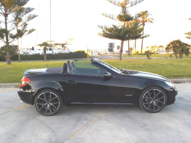 MERCEDES-BENZ SLK 200 usata, con Alzacristalli elettrici
