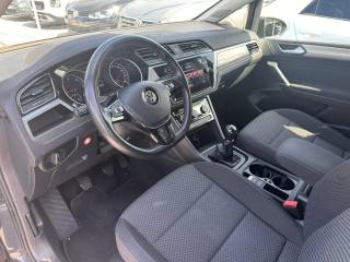 VOLKSWAGEN Touran usata, con Chiusura centralizzata