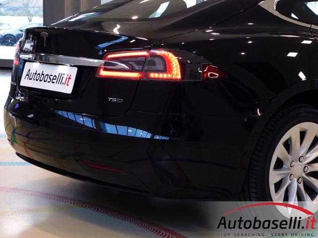 TESLA Model S usata, con Specchietti laterali elettrici