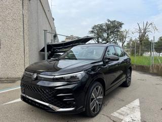 VOLKSWAGEN Tiguan 2.0 TDI 193CV DSG 4x4 R-Line KM.0 PRONTA CONSEGNA