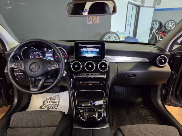MERCEDES-BENZ C 250 usata 13