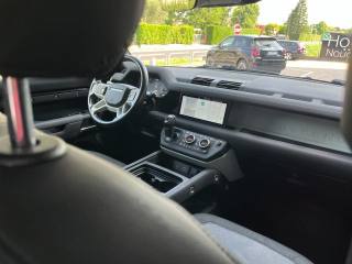 LAND ROVER Defender usata, con Park Distance Control