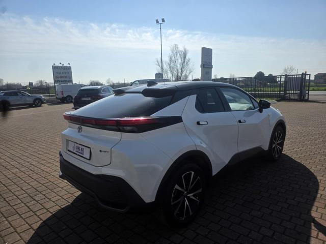 TOYOTA C-HR usata, con Autoradio