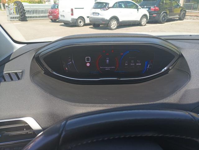 PEUGEOT 3008 usata, con Chiusura centralizzata