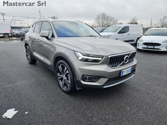 VOLVO XC40 usata, con Autoradio