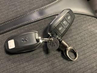 PEUGEOT 3008 usata, con Volante multifunzione