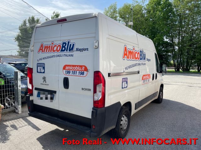 PEUGEOT Boxer usata, con Airbag