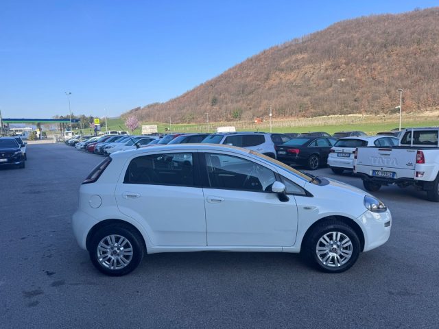 FIAT Punto usata, con Autoradio