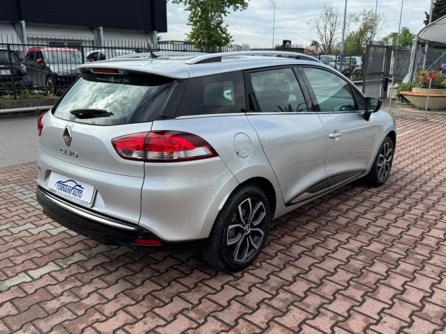 RENAULT Clio usata, con Alzacristalli elettrici