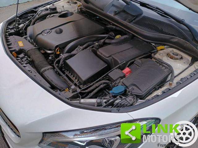 MERCEDES-BENZ CLA 200 usata, con Hill holder