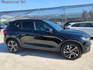 VOLVO XC40 usata, con Autoradio