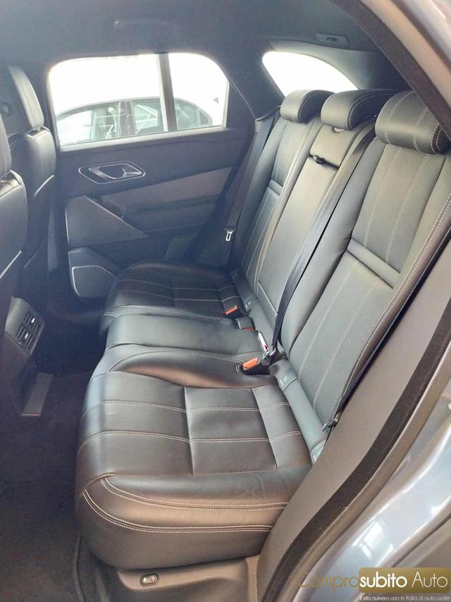 LAND ROVER Range Rover Velar usata, con Sedile posteriore sdoppiato