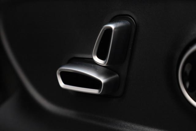 MASERATI Grecale usata, con Autoradio