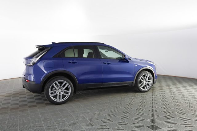 CADILLAC XT4 usata 2