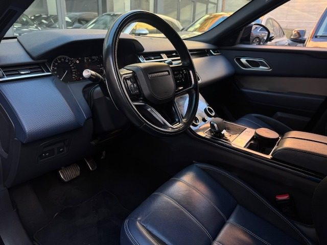 LAND ROVER Range Rover Velar usata, con Boardcomputer