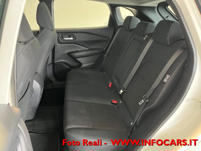 NISSAN Qashqai usata, con Autoradio