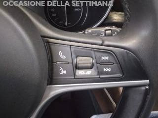 ALFA ROMEO Stelvio usata, con Sensore di luce