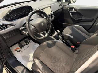 PEUGEOT 208 usata, con Boardcomputer