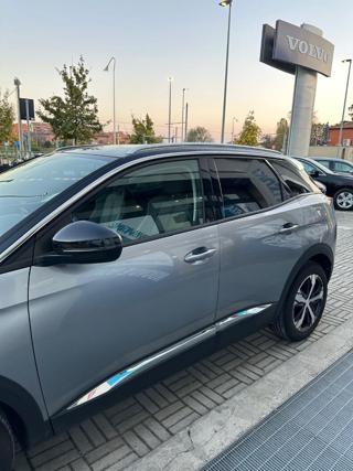 PEUGEOT 3008 usata, con Cerchi in lega