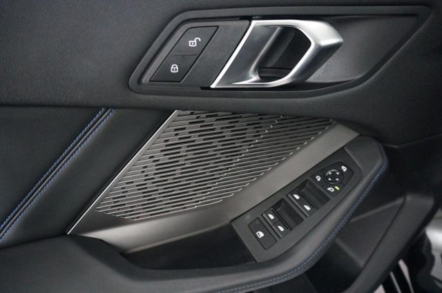 BMW 118 usata, con Volante in pelle