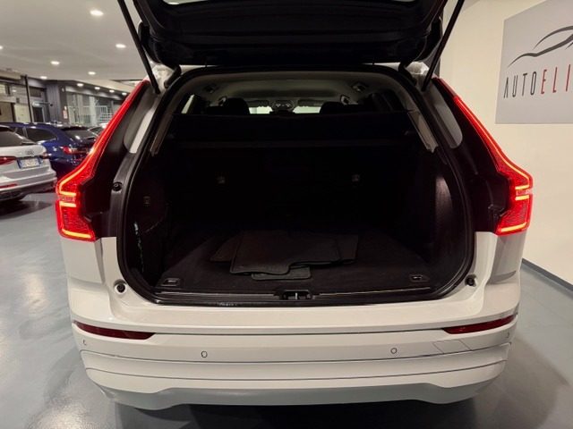 VOLVO XC60 usata, con Autoradio digitale