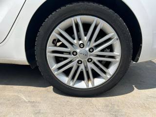KIA Carens usata, con Immobilizzatore elettronico