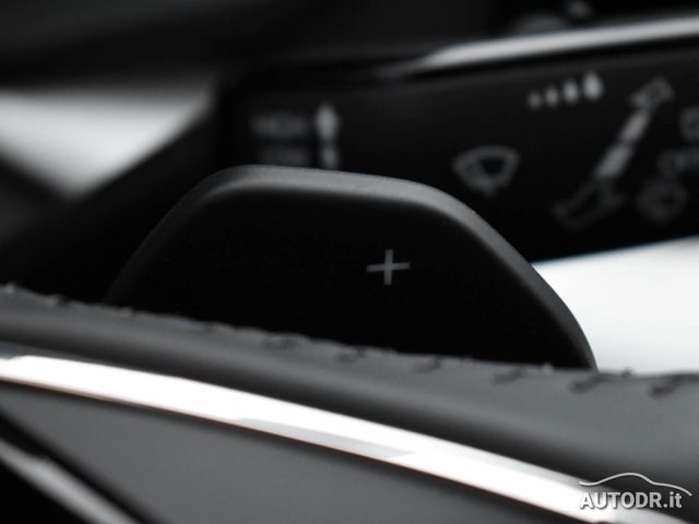 SKODA Octavia usata, con Fari LED