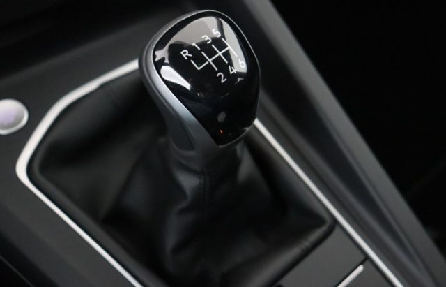 VOLKSWAGEN Golf usata, con Controllo elettronico della corsia