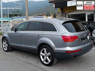 AUDI Q7 usata, con Leve al volante