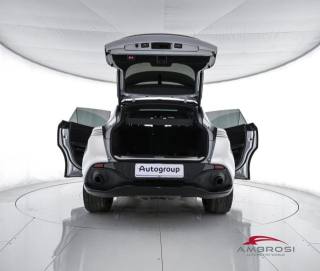 ASTON MARTIN DBX usata 6