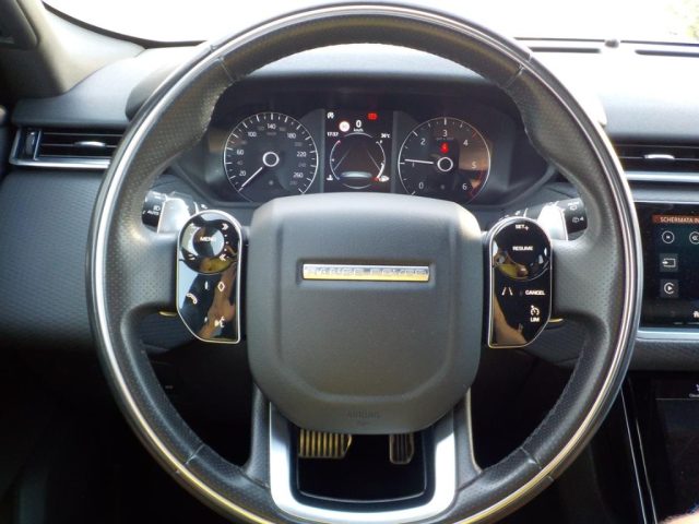 LAND ROVER Range Rover Velar usata, con Sensori di parcheggio anteriori