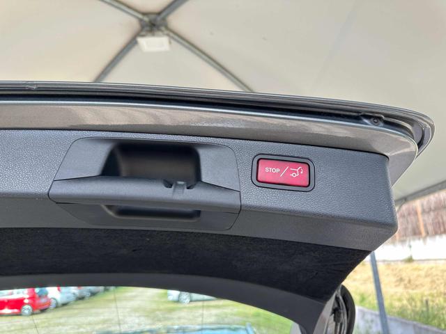 MERCEDES-BENZ E 200 usata, con Supporto lombare